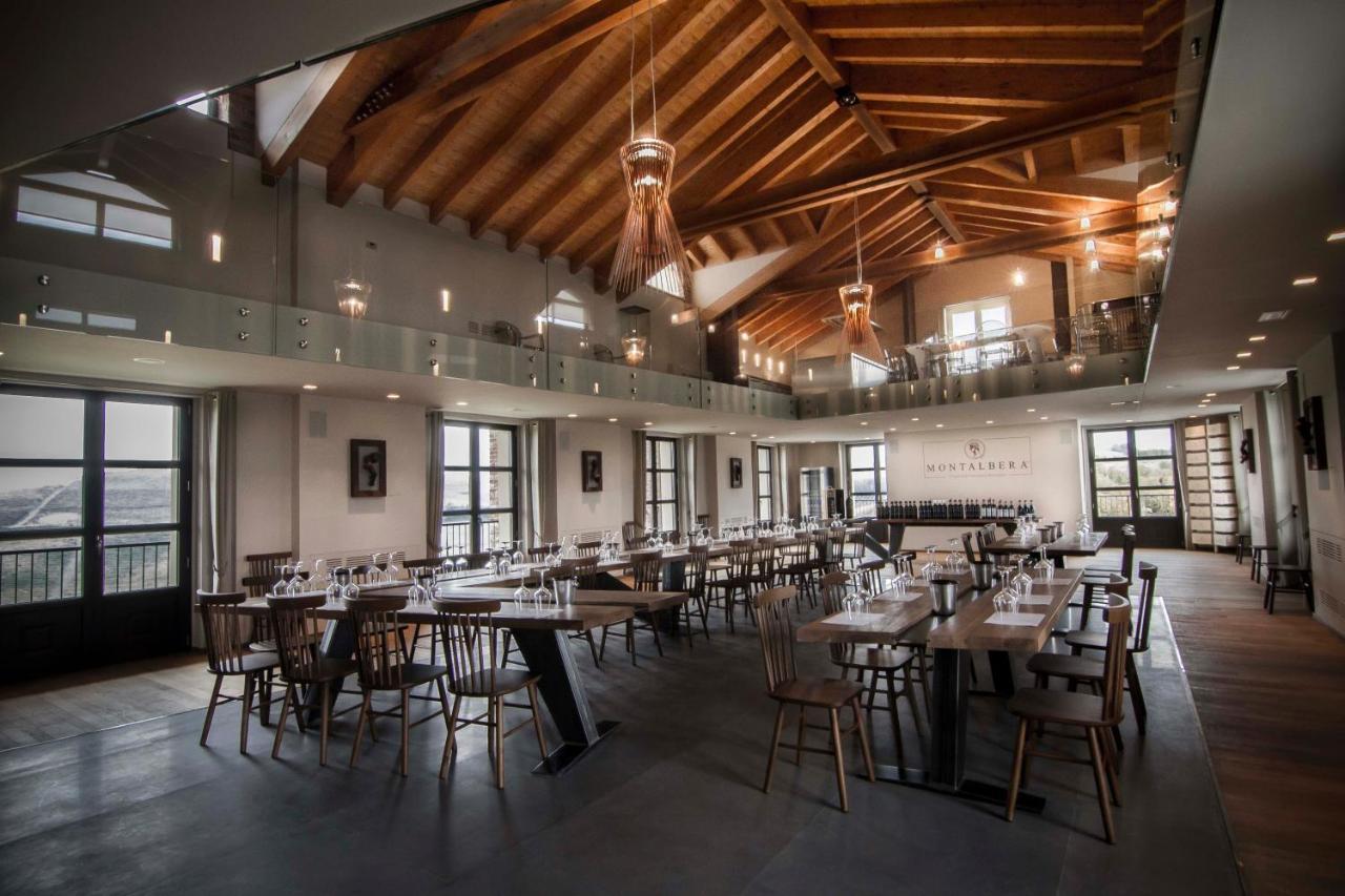 Montalbera Wine Suites Montemagno  ภายนอก รูปภาพ