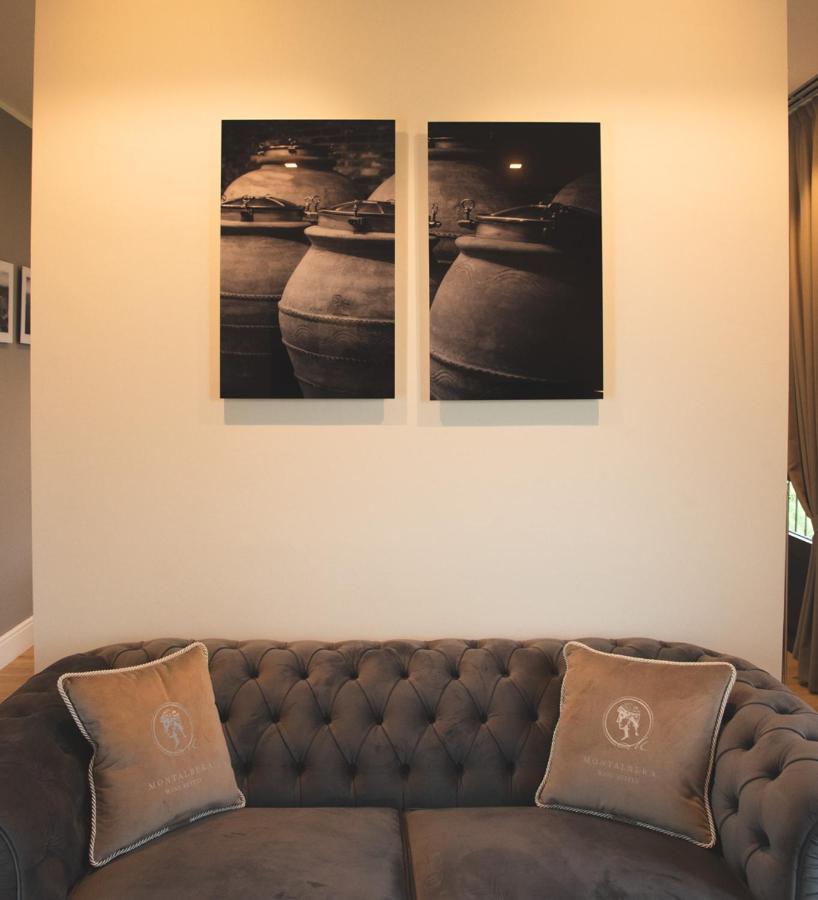 Montalbera Wine Suites Montemagno  ภายนอก รูปภาพ