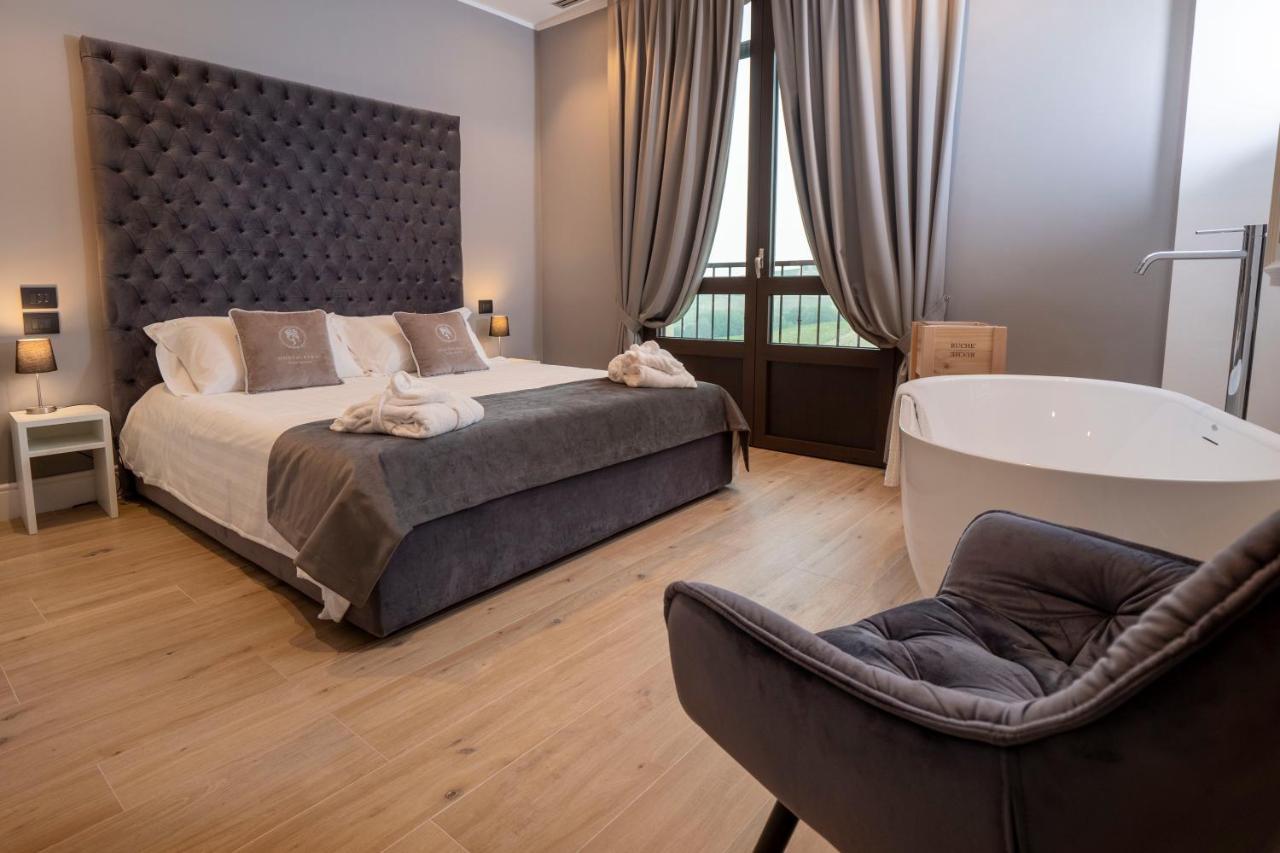 Montalbera Wine Suites Montemagno  ภายนอก รูปภาพ