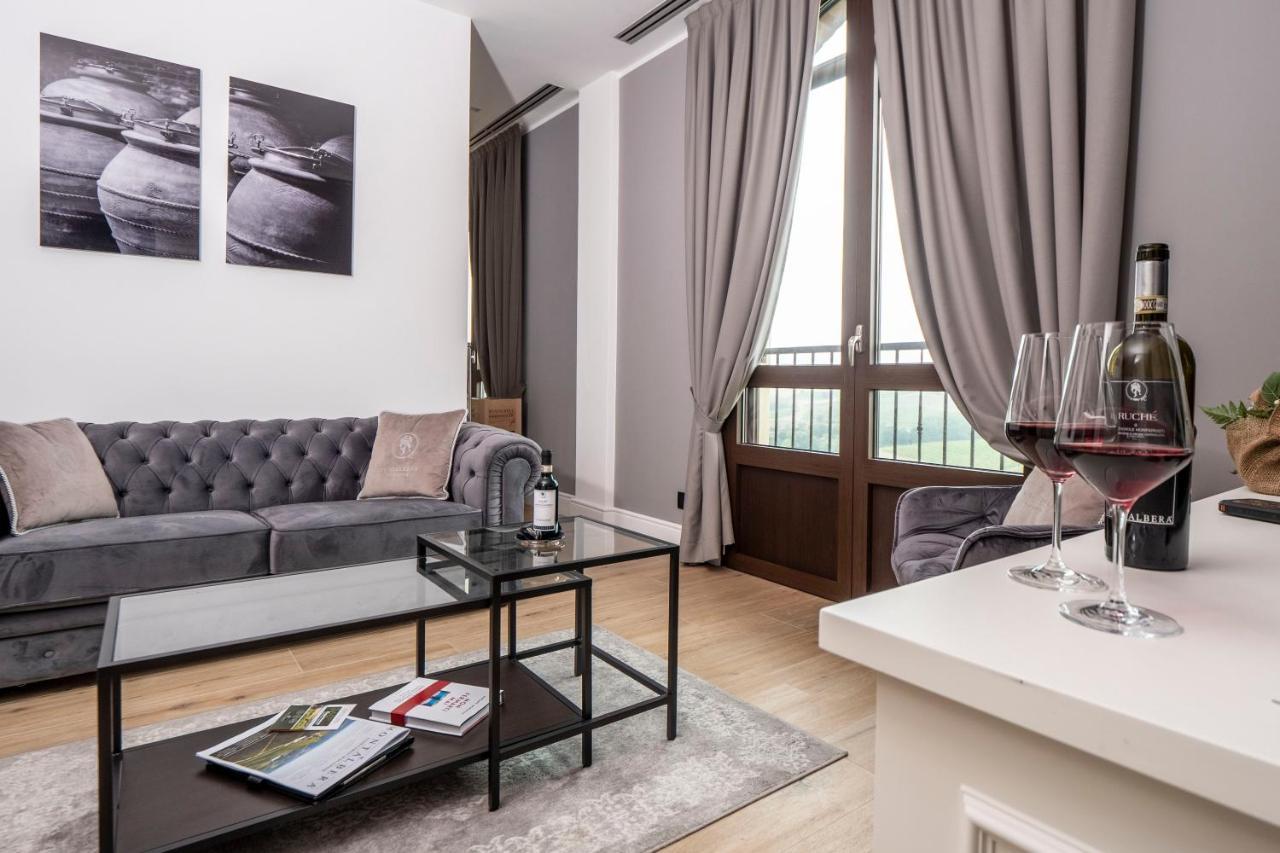 Montalbera Wine Suites Montemagno  ภายนอก รูปภาพ