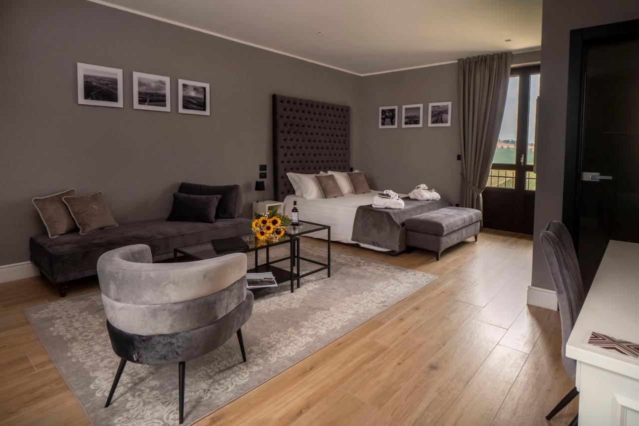 Montalbera Wine Suites Montemagno  ภายนอก รูปภาพ